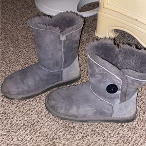 Womens uggs